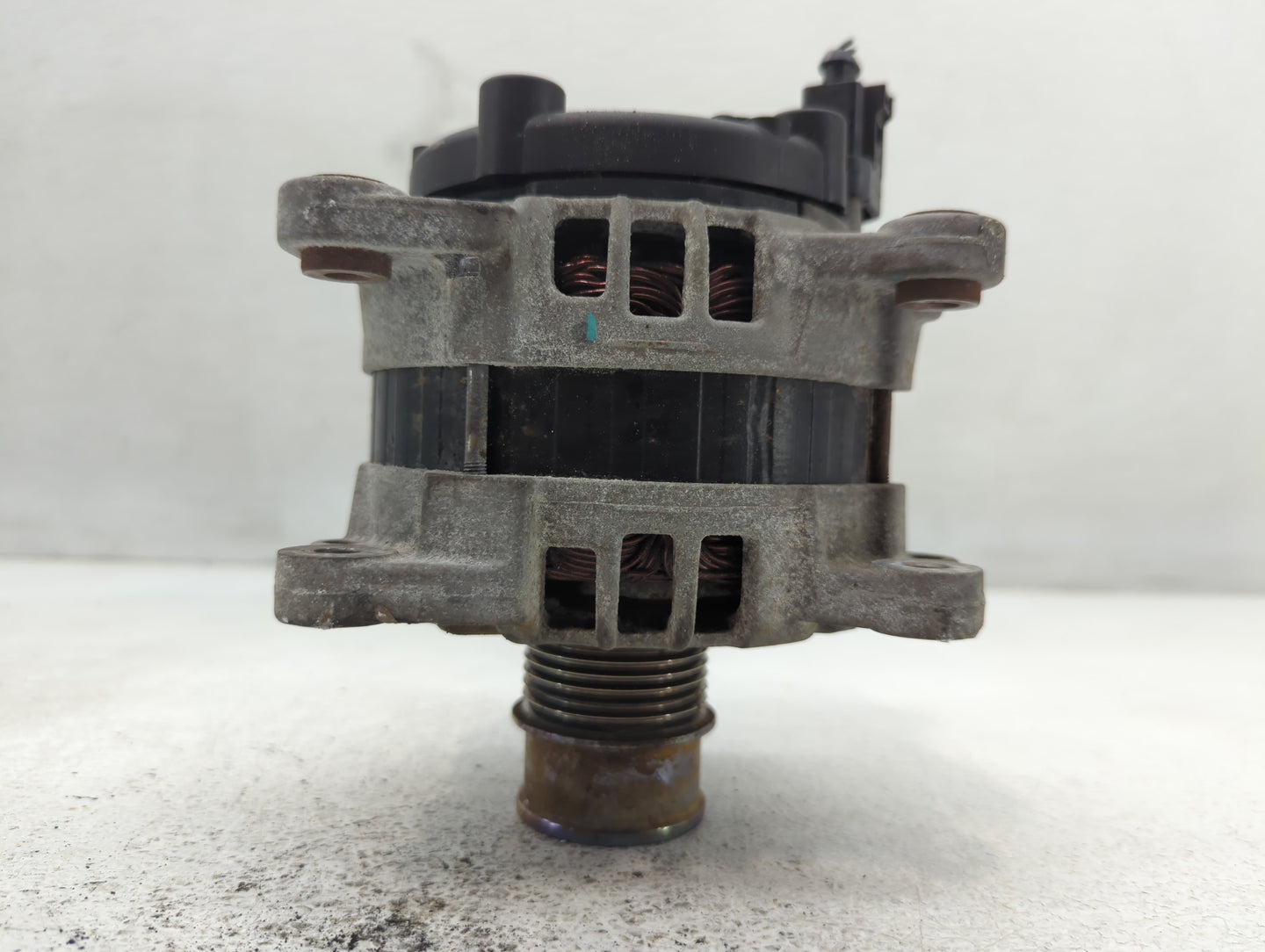 2016-2017 Volkswagen Jetta Alternator Replacement Generator Charging Assembly Engine OEM P/N:04E 903 025 J Fits Fits 2016 20