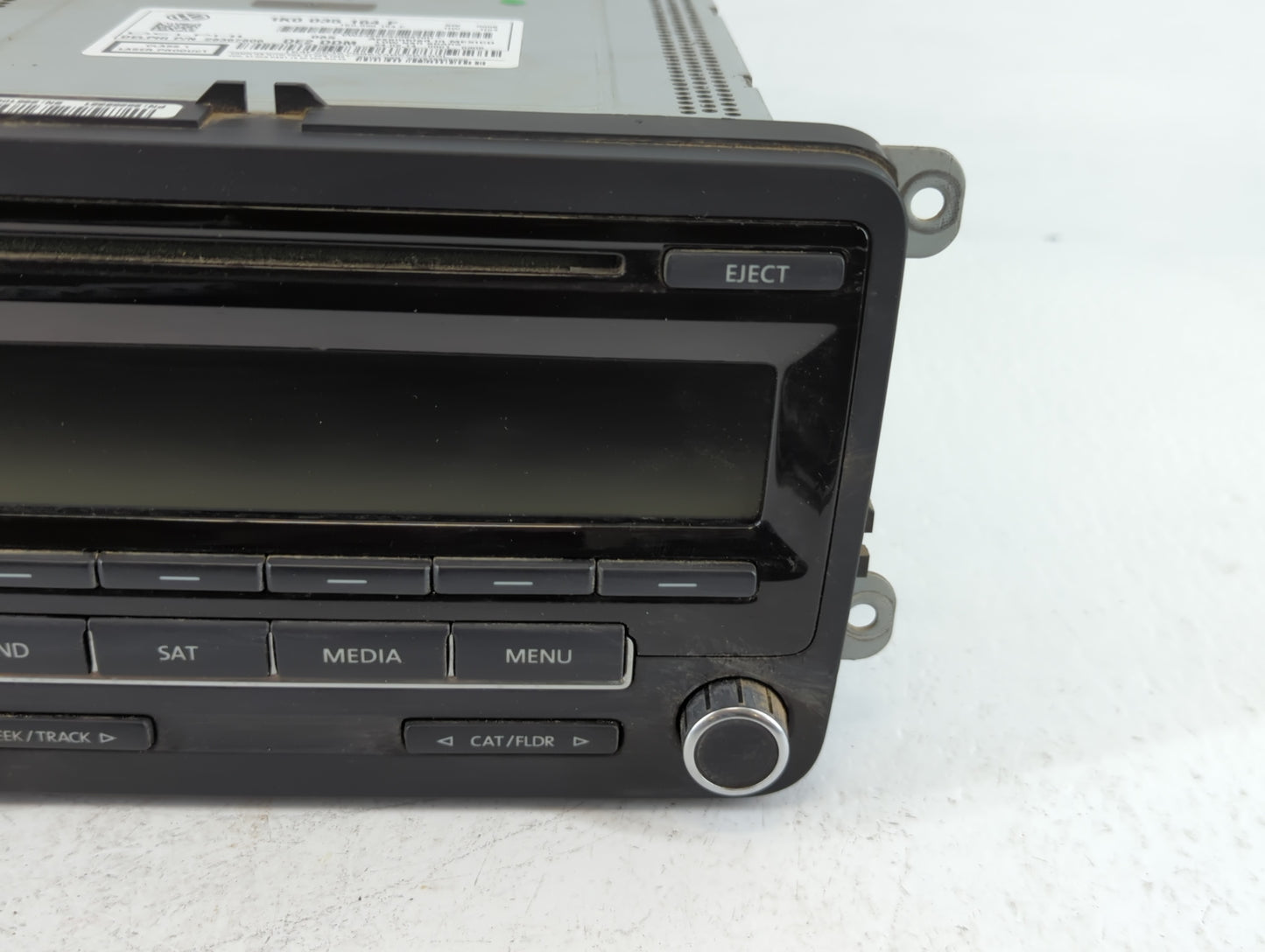 2015-2017 Volkswagen Jetta Radio AM FM Cd Player Receiver Replacement P/N:1K0035164F Fits Fits 2015 2016 2017 OEM Used Auto 