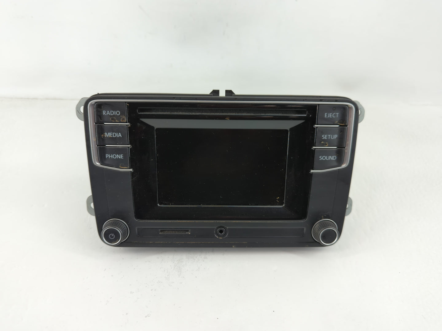 2017 Volkswagen Jetta Radio AM FM Cd Player Receiver Replacement P/N:561 035 150 A Fits OEM Used Auto Parts - Oemusedautopar