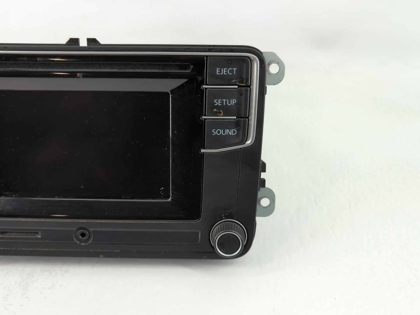 2017 Volkswagen Jetta Radio AM FM Cd Player Receiver Replacement P/N:561 035 150 A Fits OEM Used Auto Parts - Oemusedautopar