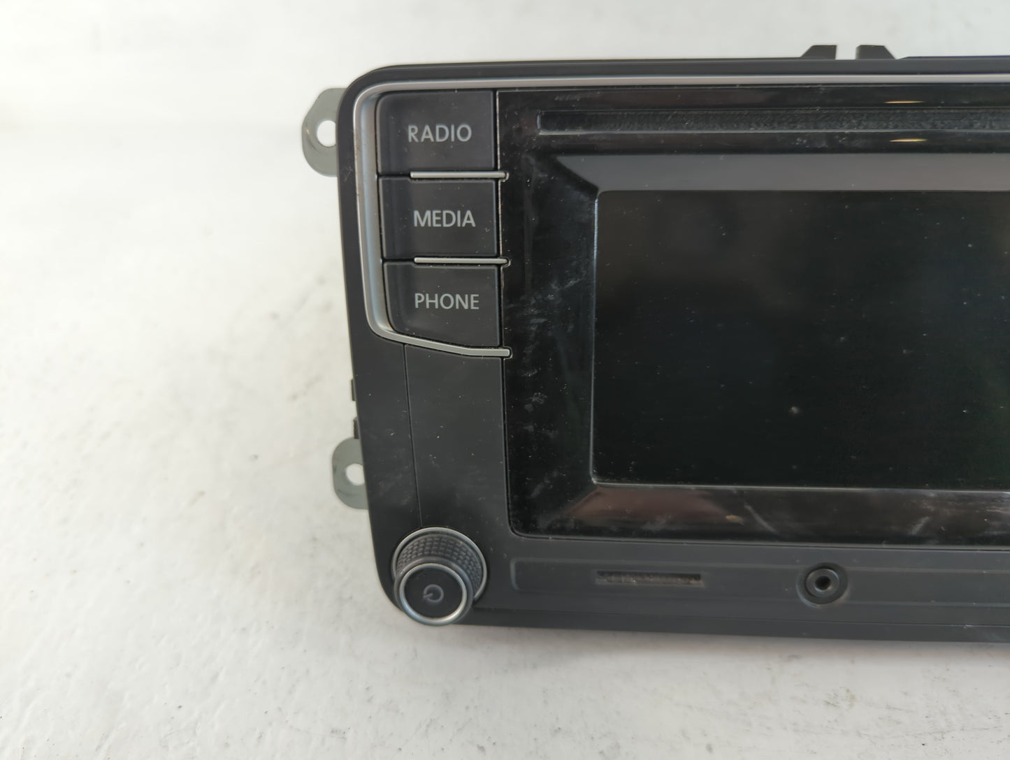 2017-2017 Volkswagen Jetta Am Fm Cd Player Radio Receiver - Oemusedautoparts1.com