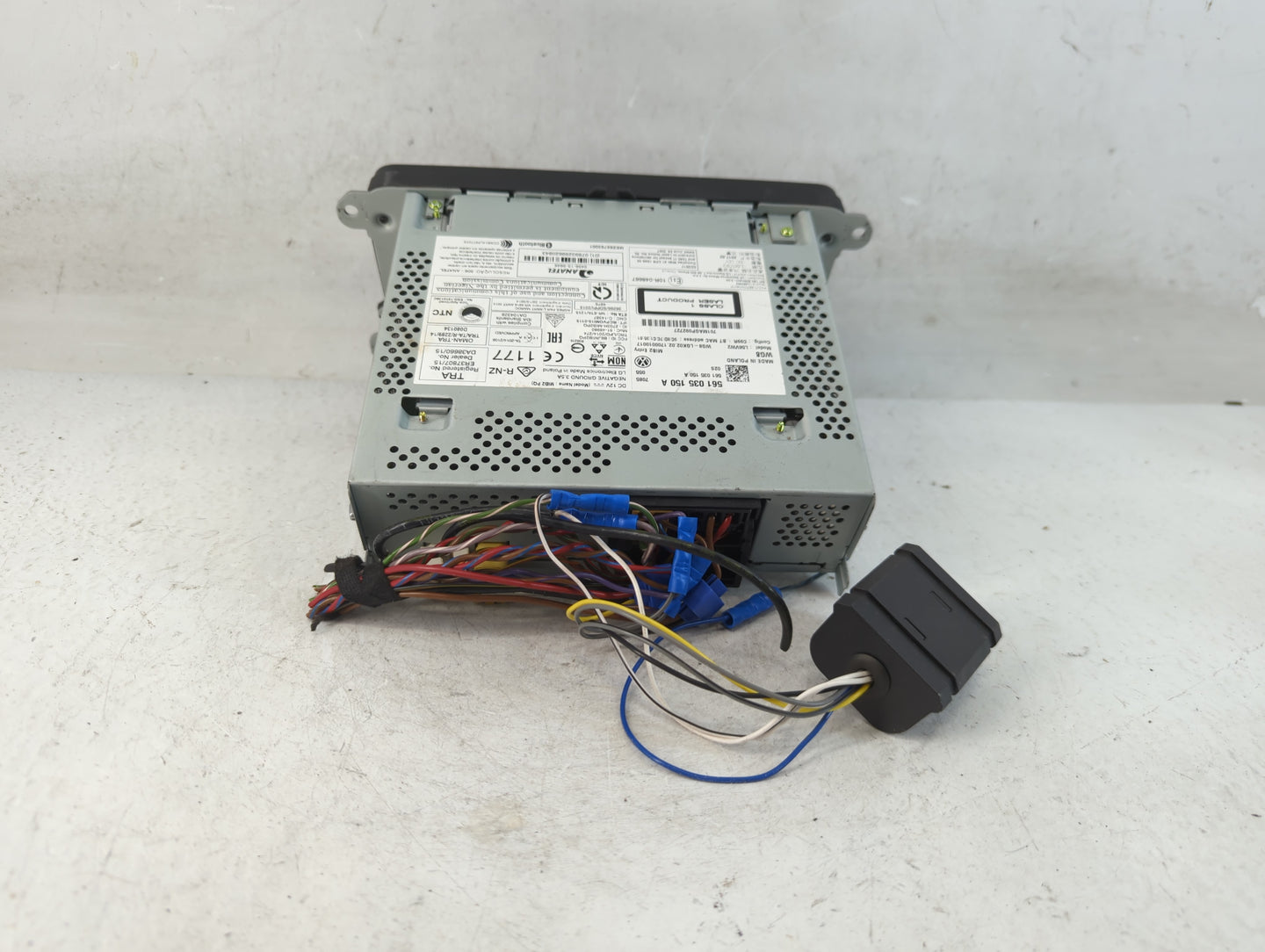 2016-2017 Volkswagen Jetta Radio AM FM Cd Player Receiver Replacement P/N:561 035 150 A Fits Fits 2013 2014 2015 2016 2017 O