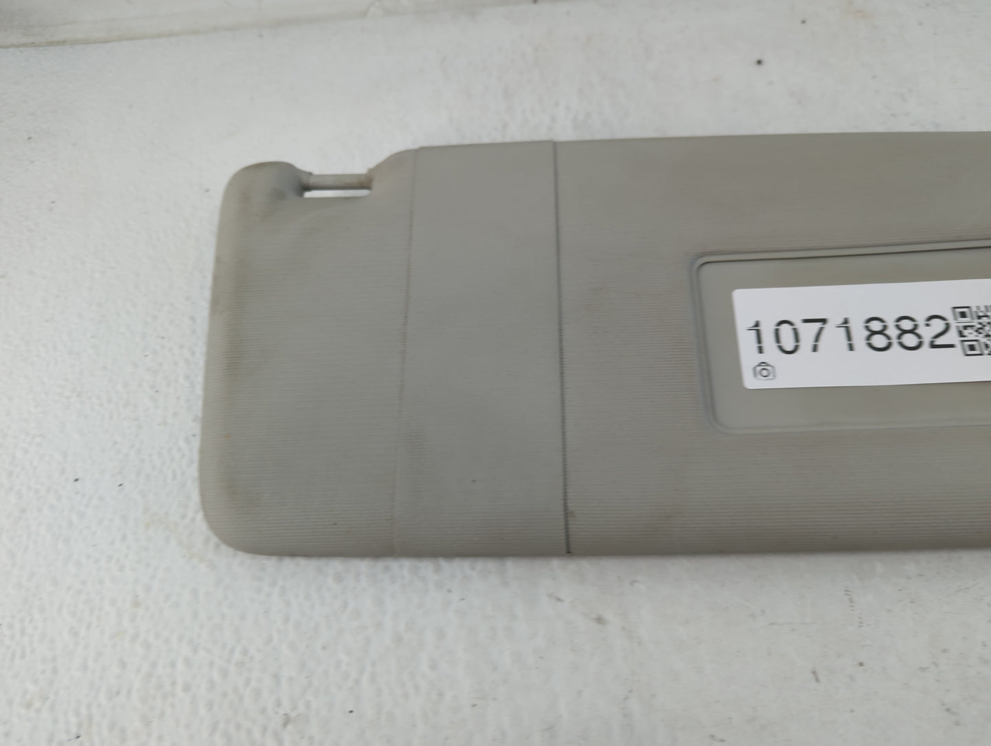 2012-2020 Volkswagen Passat Sun Visor Shade Replacement Passenger Right Mirror Fits OEM Used Auto Parts - Oemusedautoparts1.