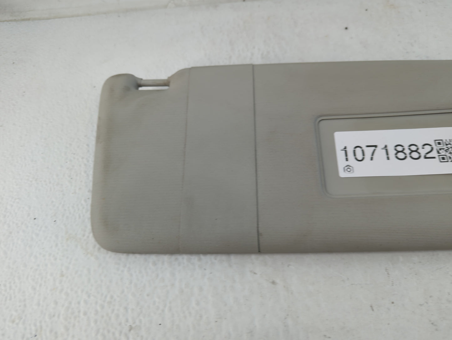 2012-2020 Volkswagen Passat Sun Visor Shade Replacement Passenger Right Mirror Fits OEM Used Auto Parts - Oemusedautoparts1.