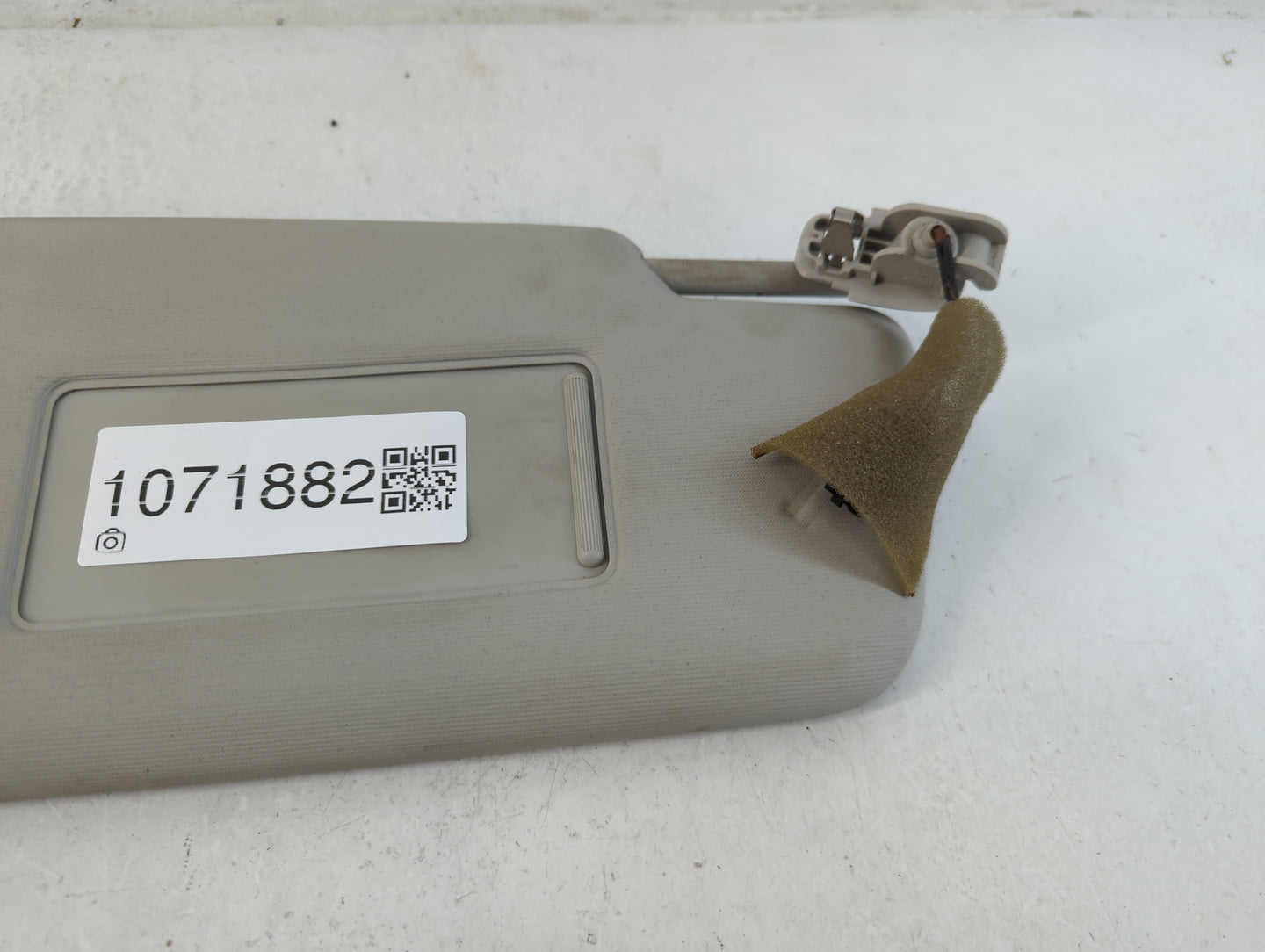 2012-2020 Volkswagen Passat Sun Visor Shade Replacement Passenger Right Mirror Fits OEM Used Auto Parts - Oemusedautoparts1.
