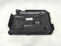 2017 Volkswagen Passat Engine Cover - Oemusedautoparts1.com