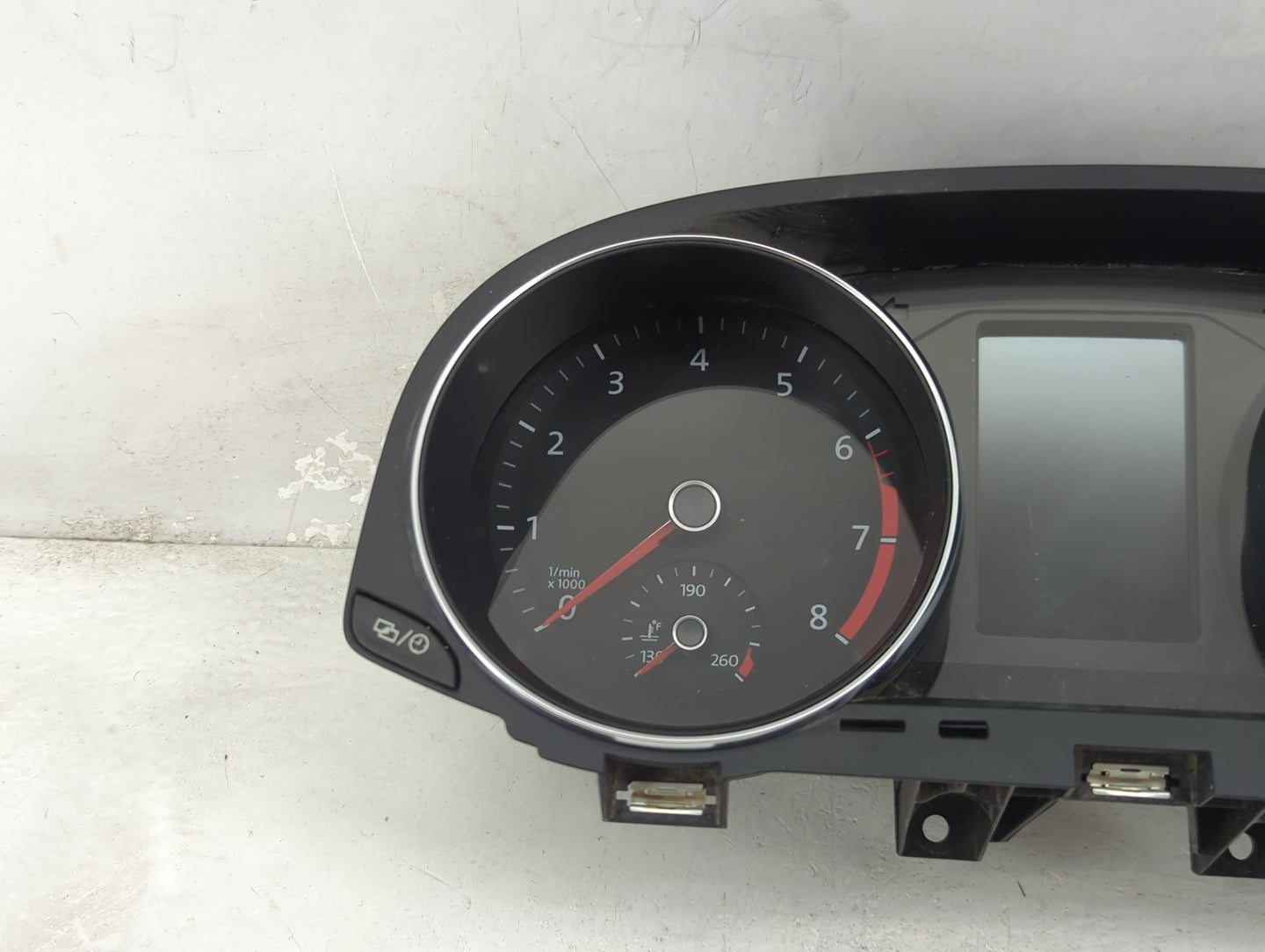 2017-2019 Volkswagen Passat Instrument Cluster Speedometer Gauges P/N:561 920 971 B A2C38979000 Fits Fits 2017 2018 2019 OEM