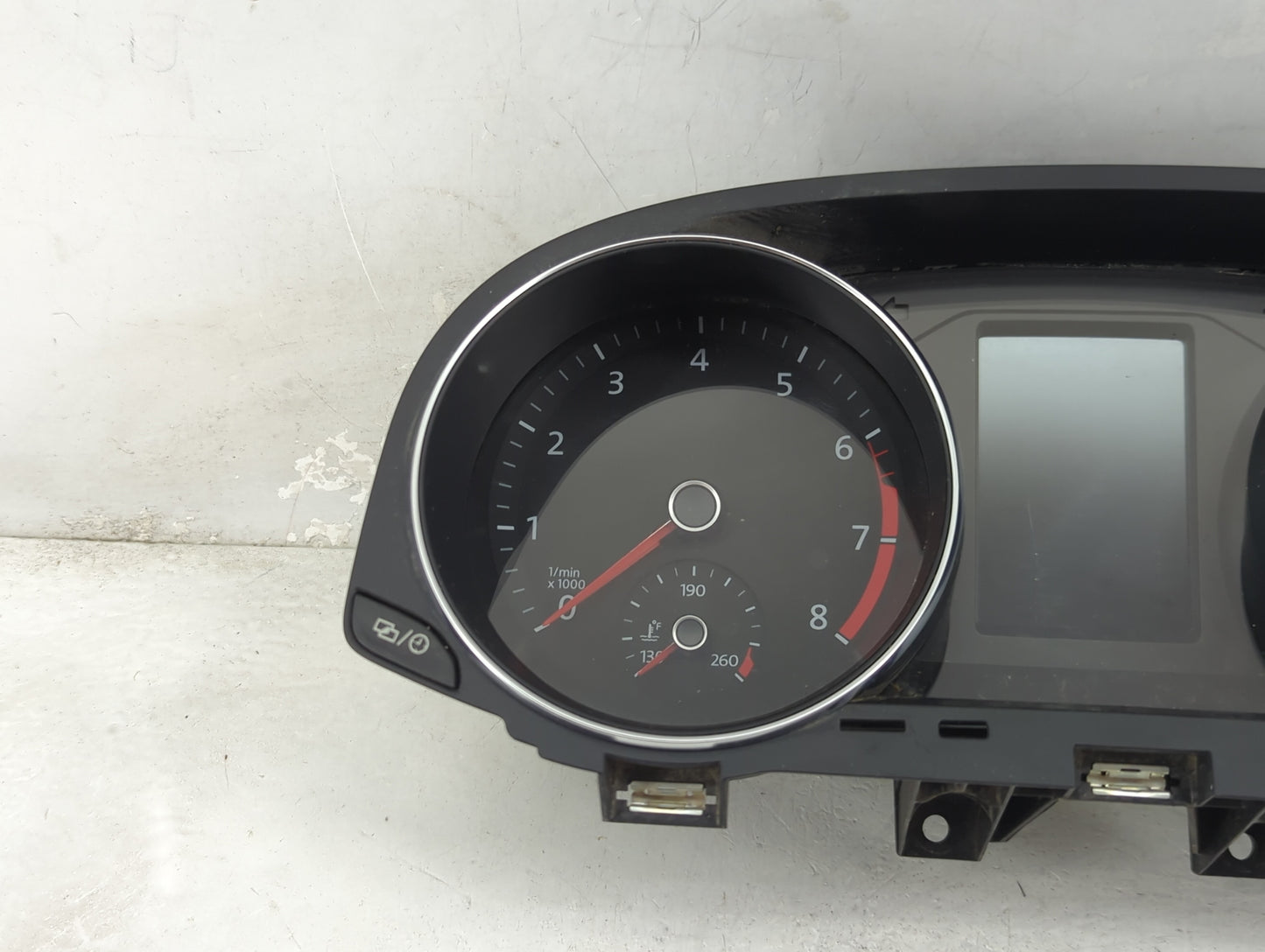2017-2019 Volkswagen Passat Instrument Cluster Speedometer Gauges P/N:561 920 971 B A2C38979000 Fits Fits 2017 2018 2019 OEM