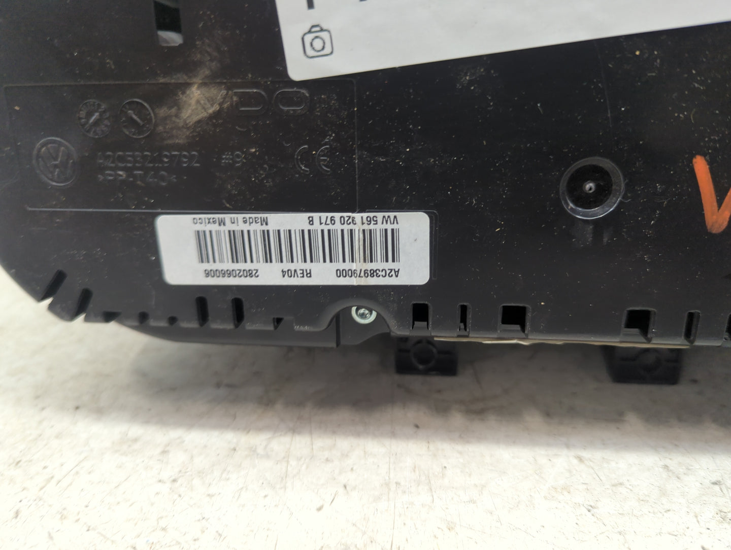 2015-2019 Volkswagen Passat Instrument Cluster Speedometer Gauges P/N:A2C53521792 5C6920971B Miles: Fits OEM Used Auto Parts