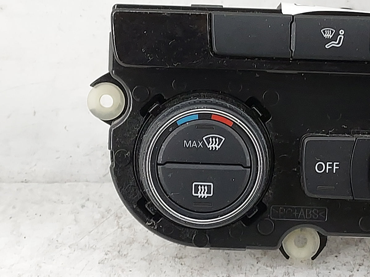 2016-2018 Volkswagen Passat Climate Control Module Temperature AC/Heater Replacement P/N:561907044AN 5HB01234405 Fits OEM Us