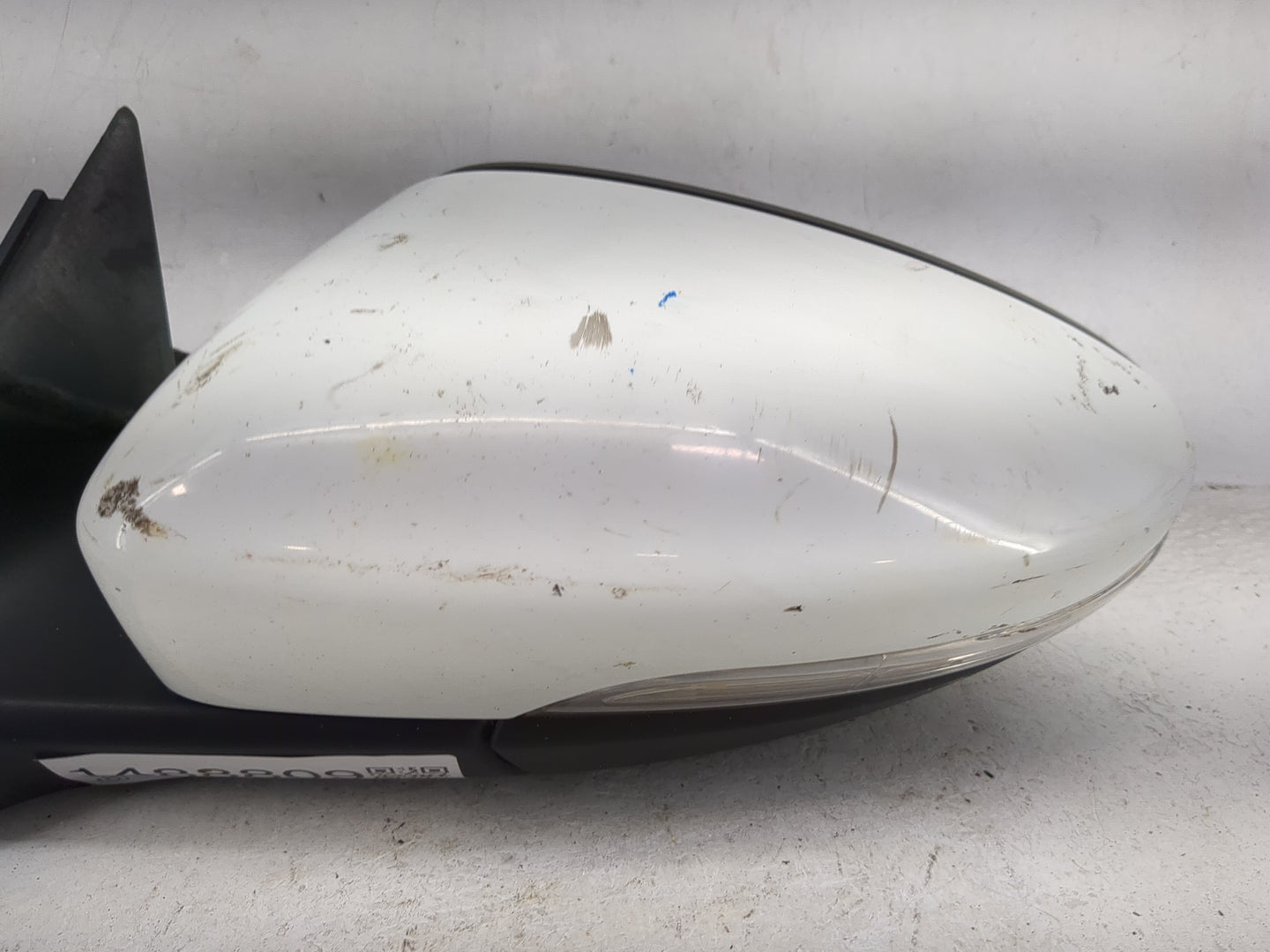 2016-2020 Volkswagen Passat Driver Side View Mirror - Left Door Mirror OEM Used - Oemusedautoparts1.com
