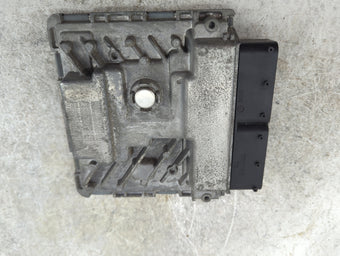 compare product 2017 Volkswagen Passat PCM Engine Control Computer ECU ECM PCU OEM P/N:06K 907 425 C A2C85200400AAAB 01 Fits OEM Used Auto Parts