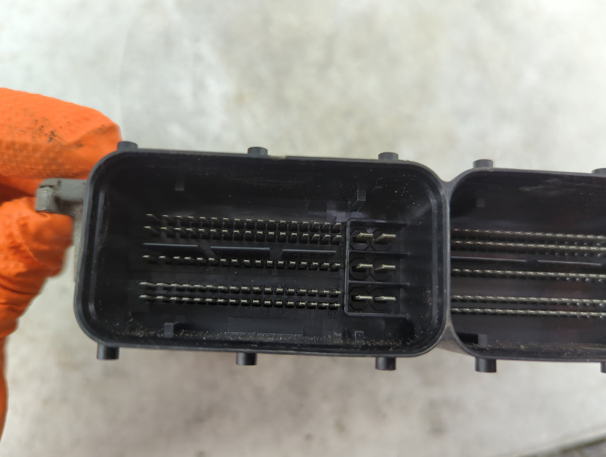 2017 Volkswagen Passat PCM Engine Control Computer ECU ECM PCU OEM P/N:06K 907 425 C A2C85200400AAAB 01 Fits OEM Used Auto P