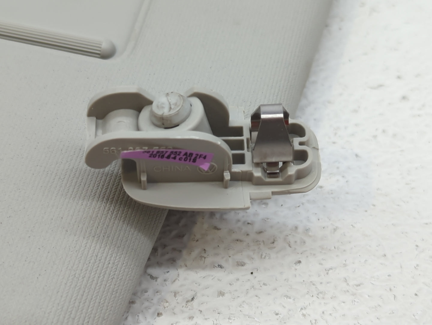 2017 Volkswagen Passat Sun Visor Shade Replacement Passenger Right Mirror Fits OEM Used Auto Parts - Oemusedautoparts1.com