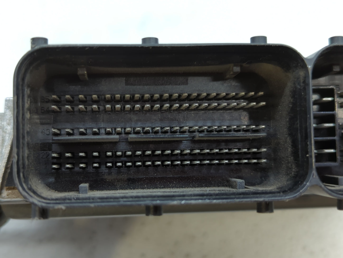 2017 Volkswagen Passat PCM Engine Control Computer ECU ECM PCU OEM P/N:06K 907 425 C Fits OEM Used Auto Parts - Oemusedautop