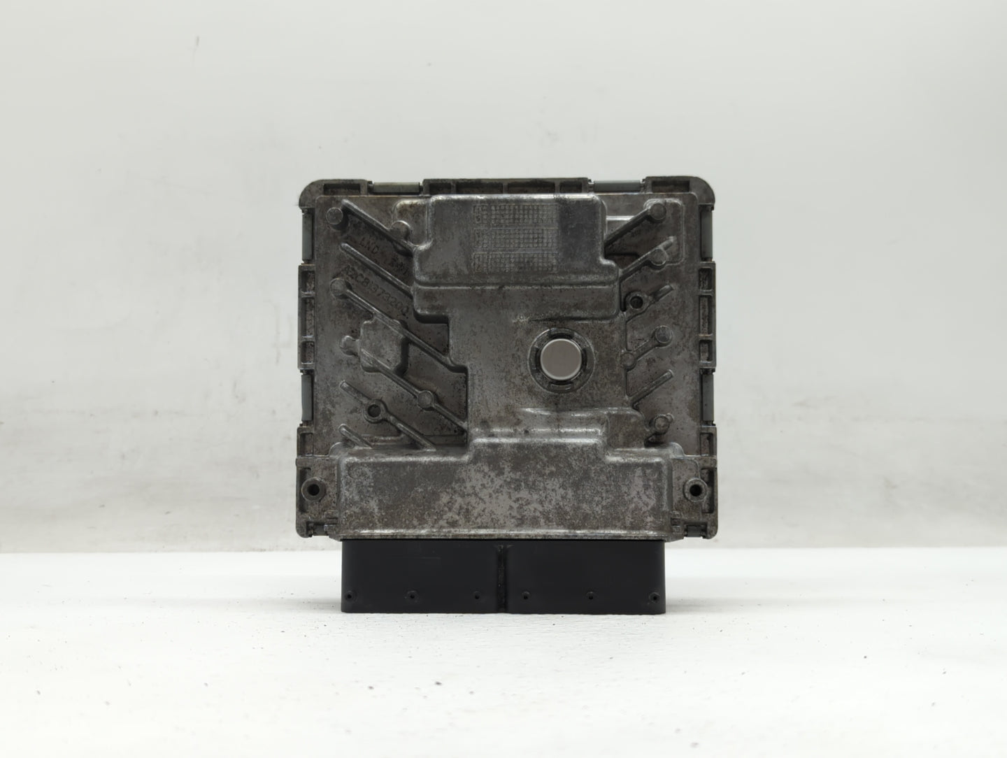 2017 Volkswagen Passat PCM Engine Control Computer ECU ECM PCU OEM P/N:06K 907 425 C Fits OEM Used Auto Parts - Oemusedautop