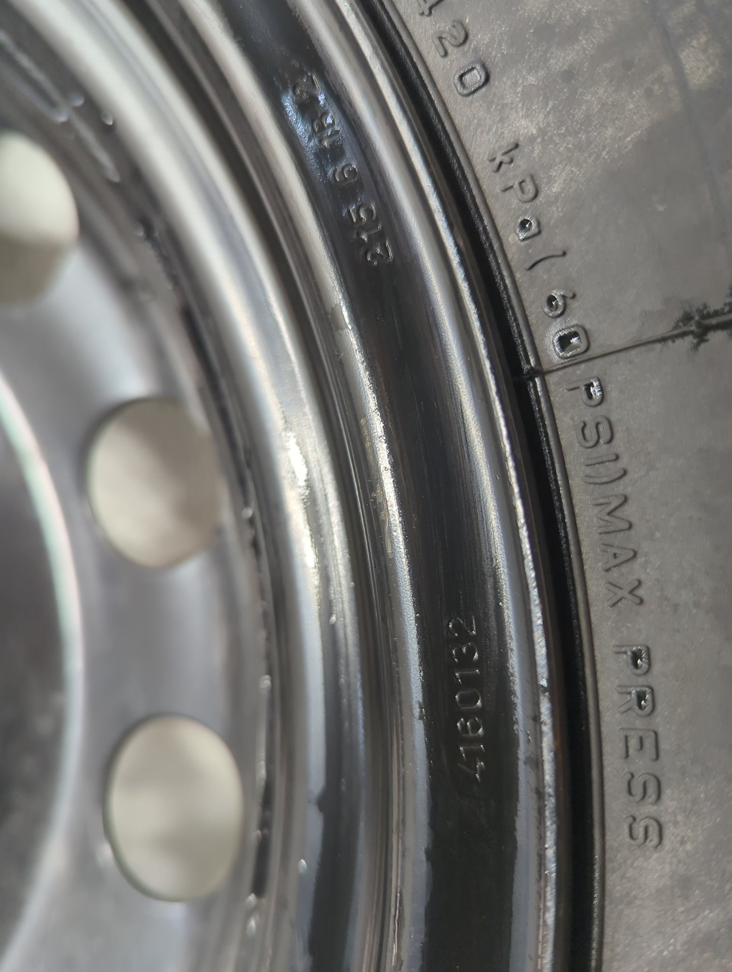 2009-2021 Volkswagen Passat Spare Donut Tire Wheel Rim Oem 5038421 - Oemusedautoparts1.com