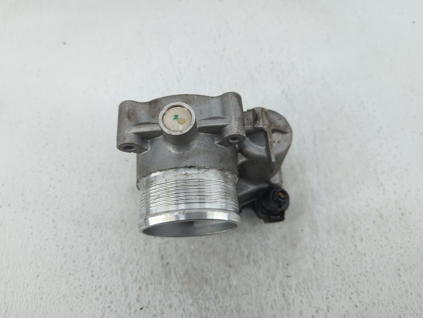2014-2017 Volkswagen Passat Throttle Body P/N:06K 133 062 E Fits Fits 2014 2015 2016 2017 OEM Used Auto Parts - Oemusedautop