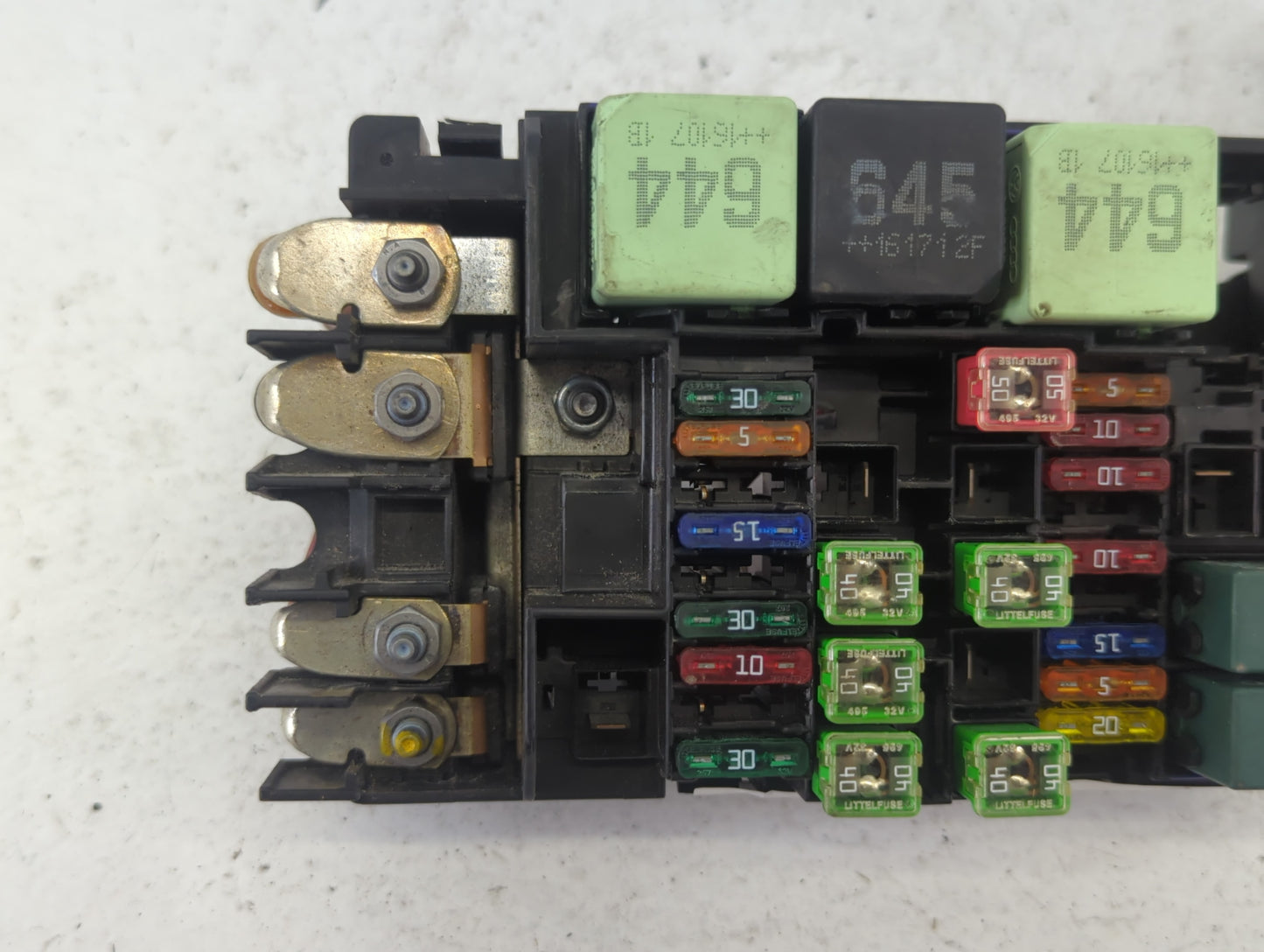2012-2020 Volkswagen Passat Fusebox Fuse Box Panel Relay Module P/N:MX 5C0 937 819L 0S5RR Fits OEM Used Auto Parts - Oemused