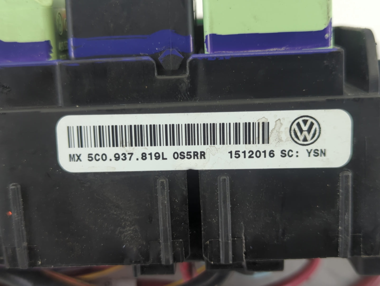 2012-2020 Volkswagen Passat Fusebox Fuse Box Panel Relay Module P/N:MX 5C0 937 819L 0S5RR Fits OEM Used Auto Parts - Oemused