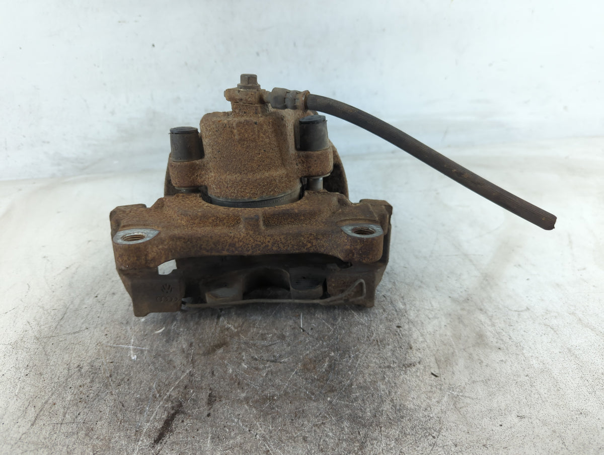 2015-2020 Volkswagen Passat Front Passenger Right Brake Caliper 699729 - Oemusedautoparts1.com