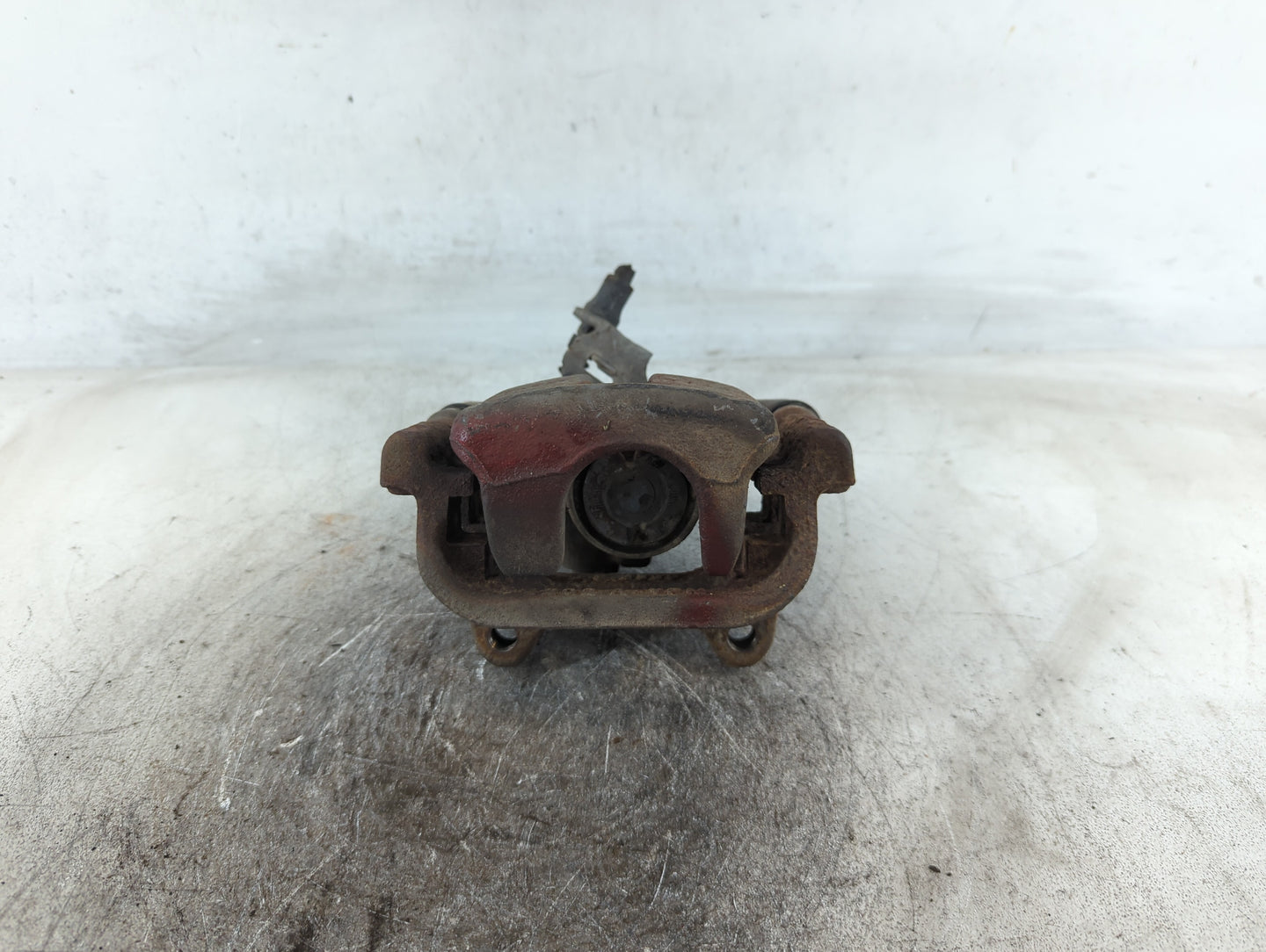 2015-2020 Volkswagen Passat Front Passenger Right Brake Caliper 699954 - Oemusedautoparts1.com