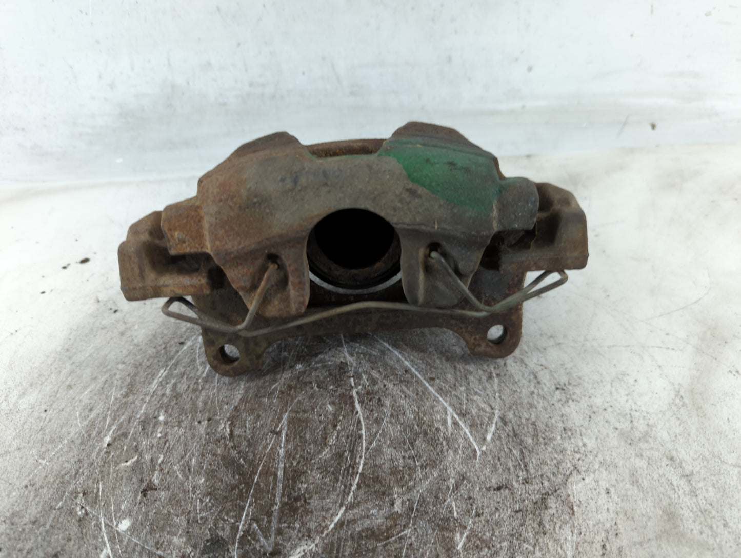 2015-2020 Volkswagen Passat Front Driver Left Brake Caliper - Oemusedautoparts1.com