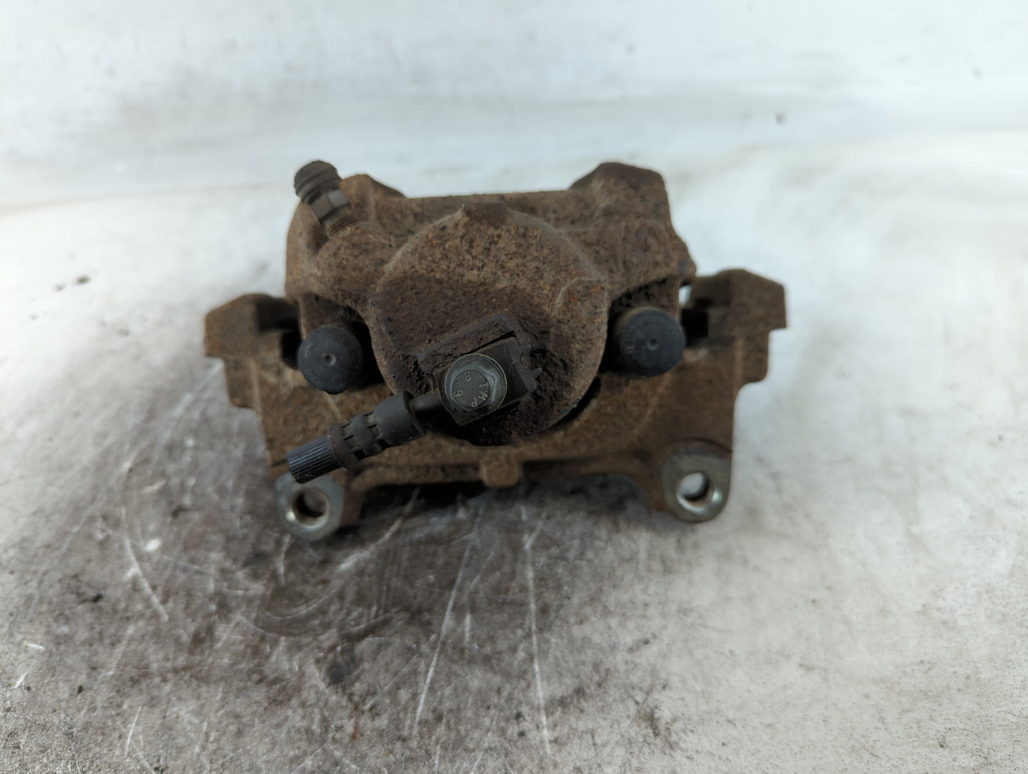 2015-2020 Volkswagen Passat Front Driver Left Brake Caliper - Oemusedautoparts1.com