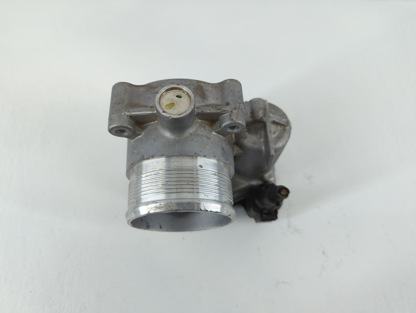 2014-2017 Volkswagen Passat Throttle Body P/N:06K 133 062 AA Fits Fits 2014 2015 2016 2017 OEM Used Auto Parts - Oemusedauto