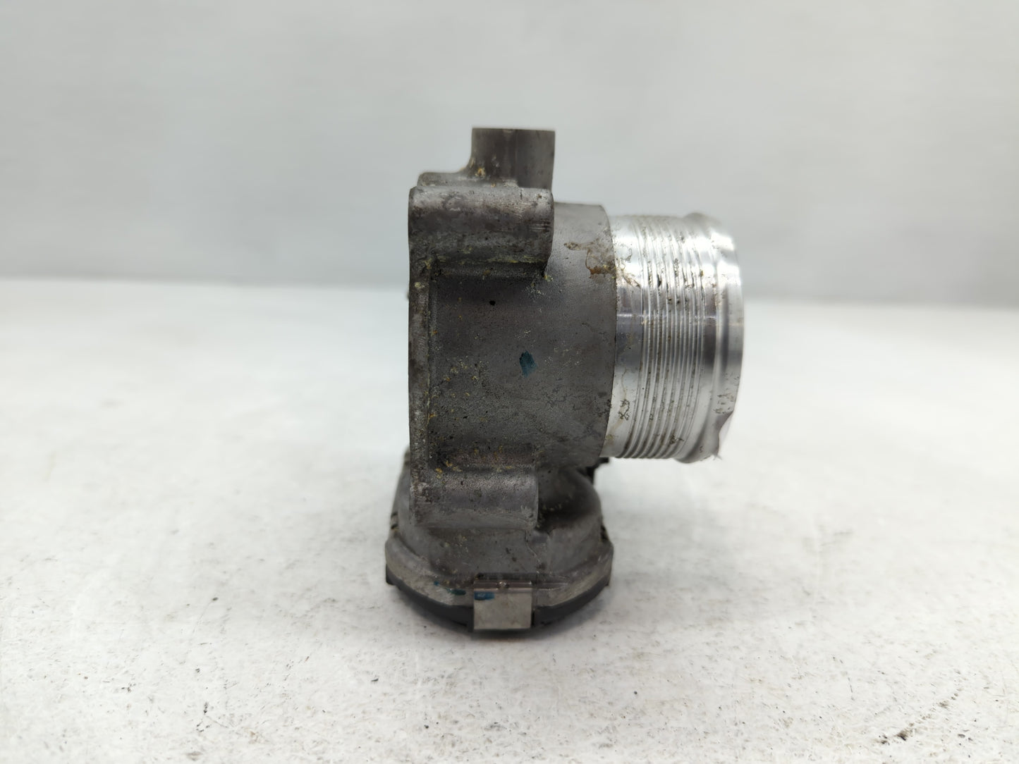 2014-2017 Volkswagen Passat Throttle Body P/N:0 280 750 590 96K 133 062 E Fits Fits 2014 2015 2016 2017 OEM Used Auto Parts 