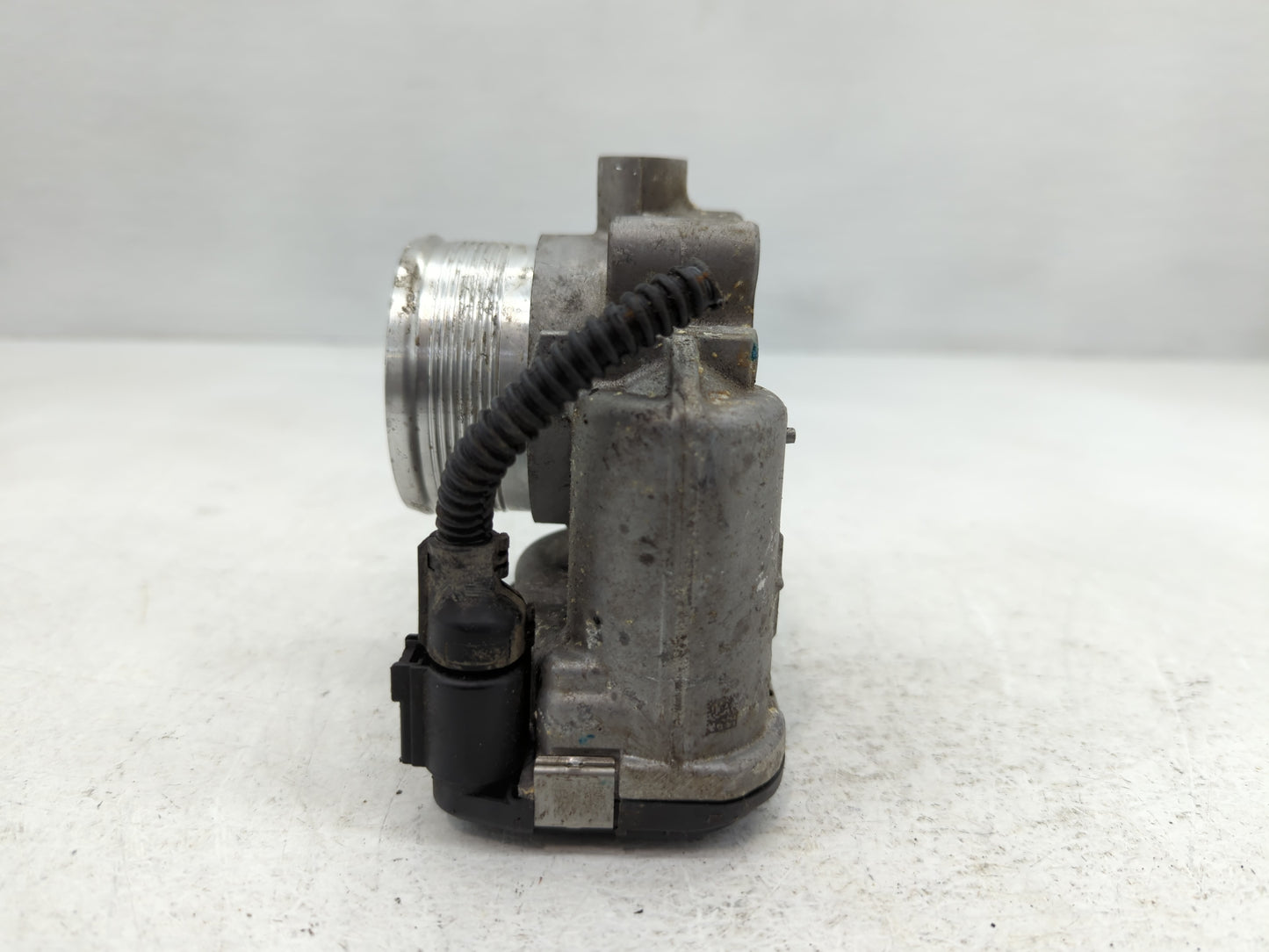 2014-2017 Volkswagen Passat Throttle Body P/N:0 280 750 590 96K 133 062 E Fits Fits 2014 2015 2016 2017 OEM Used Auto Parts 