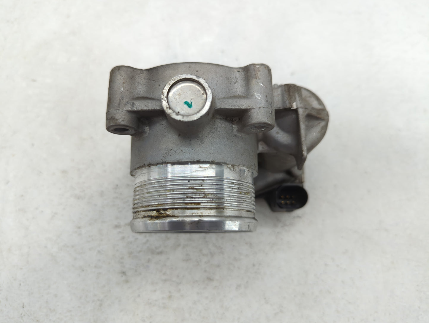2014-2017 Volkswagen Passat Throttle Body P/N:0 280 750 588 06K 133 062 D Fits Fits 2014 2015 2016 2017 OEM Used Auto Parts 