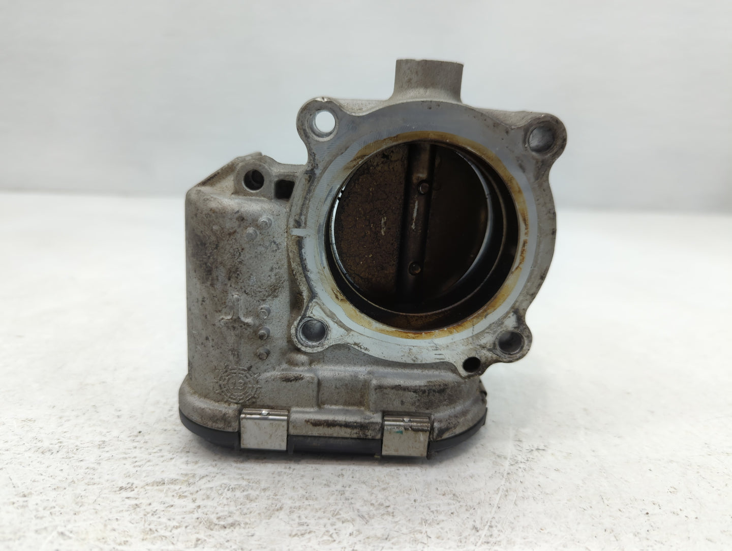 2014-2017 Volkswagen Passat Throttle Body P/N:0 280 750 588 06K 133 062 D Fits Fits 2014 2015 2016 2017 OEM Used Auto Parts 