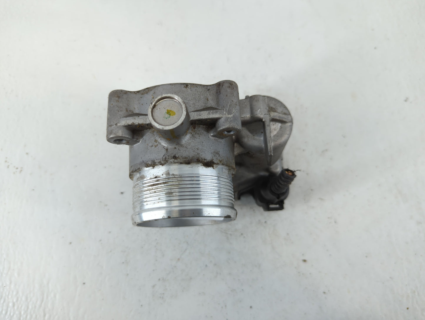 2014-2017 Volkswagen Passat Throttle Body P/N:06K 133 062 E Fits Fits 2014 2015 2016 2017 OEM Used Auto Parts - Oemusedautop