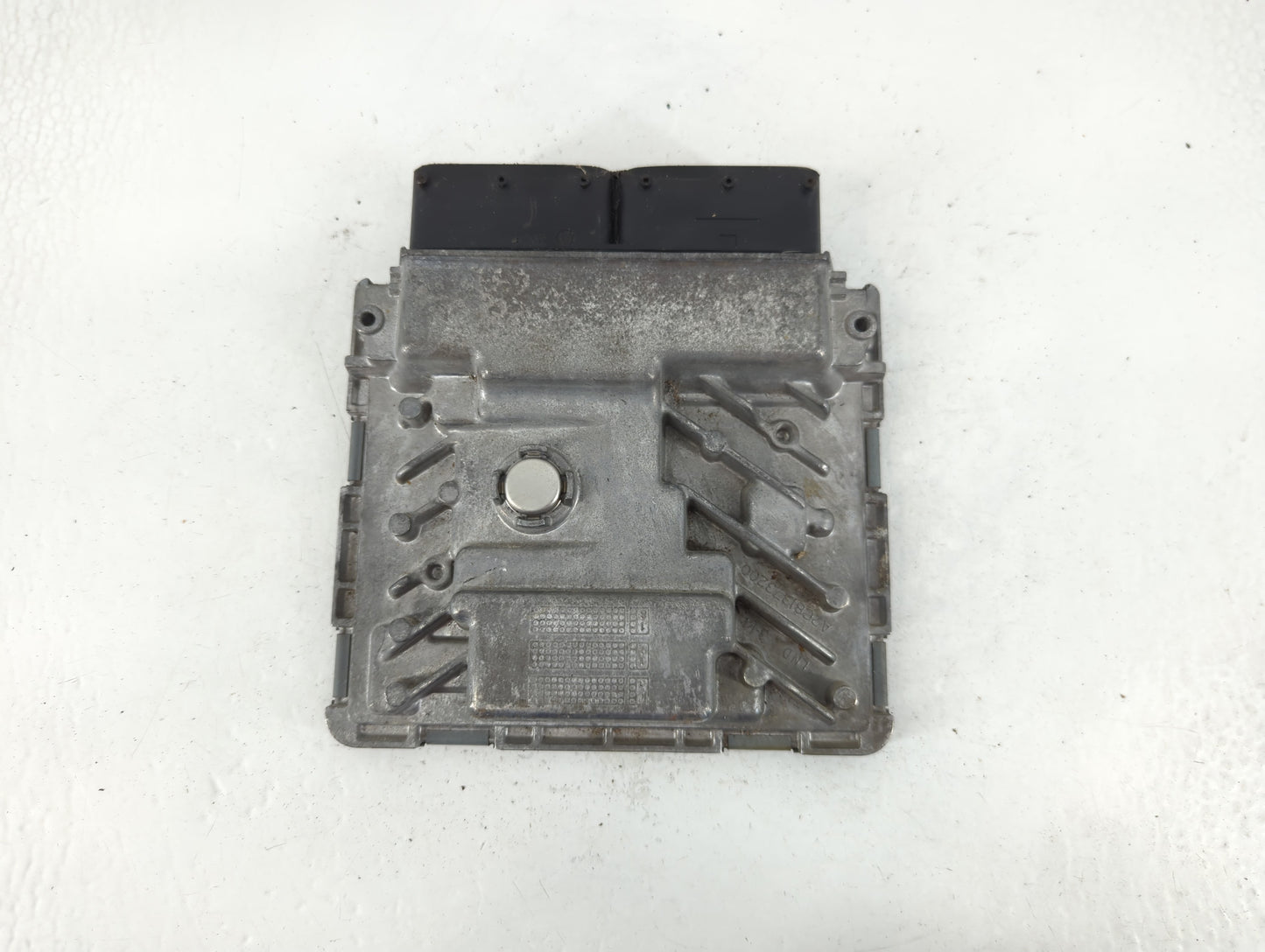 2017 Volkswagen Passat PCM Engine Control Computer ECU ECM PCU OEM P/N:06K 907 425 C Fits OEM Used Auto Parts - Oemusedautop