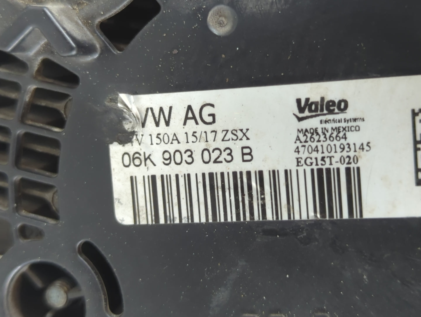 2014-2017 Volkswagen Passat Alternator Replacement Generator Charging Assembly Engine OEM P/N:06K 903 023 B Fits OEM Used Au