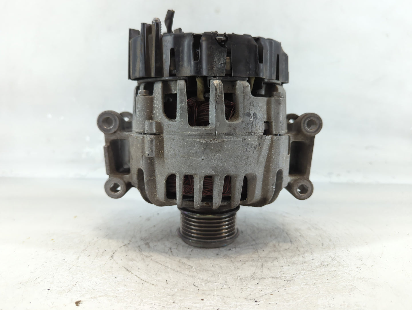 2014-2017 Volkswagen Passat Alternator Replacement Generator Charging Assembly Engine OEM P/N:06K 903 023 B Fits OEM Used Au