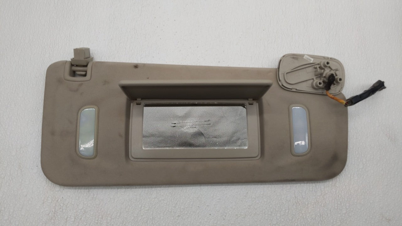 2017 Volkswagen Passat Sun Visor Shade Replacement Passenger Right Mirror Fits Fits 2013 OEM Used Auto Parts - Oemusedautopa