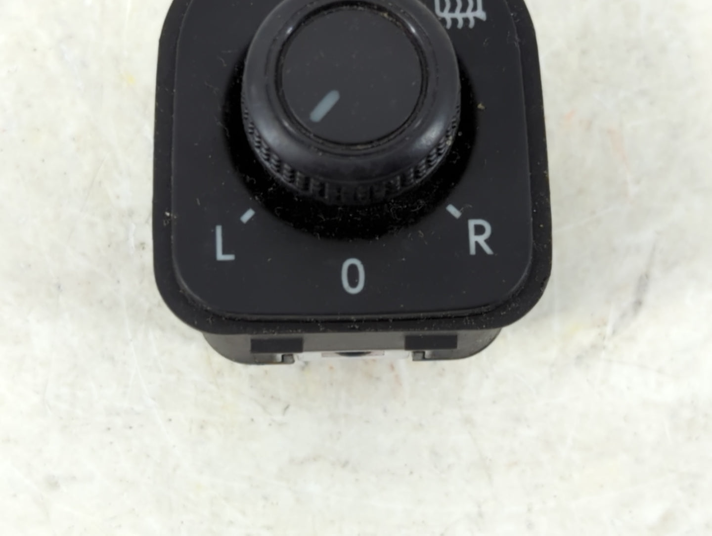 2009-2018 Volkswagen Tiguan Master Power Window Switch Replacement Driver Side Left P/N:1K0 959 565 N 1K0 959 565 K Fits OEM