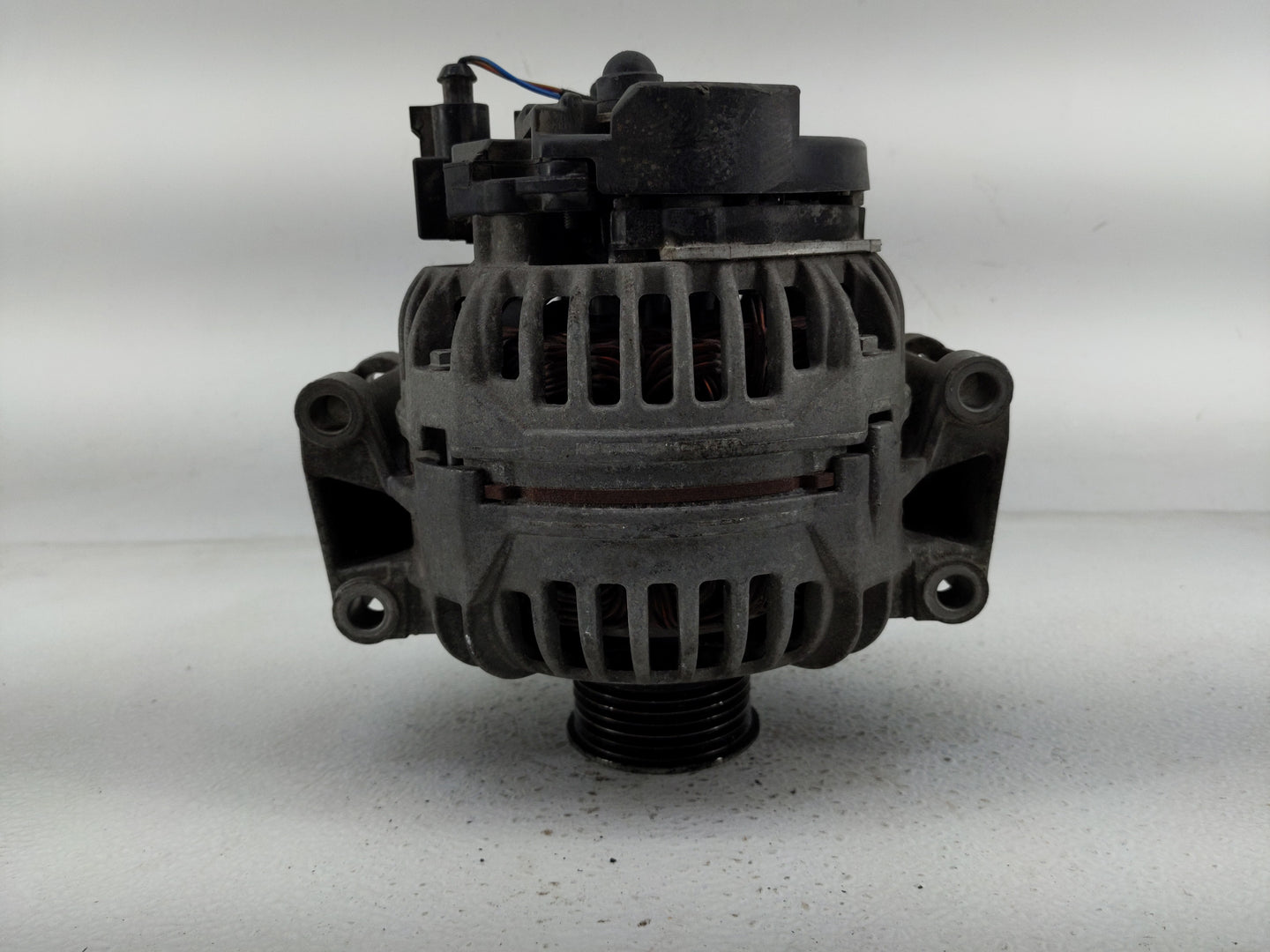 2009-2018 Volkswagen Tiguan Alternator Replacement Generator Charging Assembly Engine OEM P/N:06B 903 016 AB Fits OEM Used A