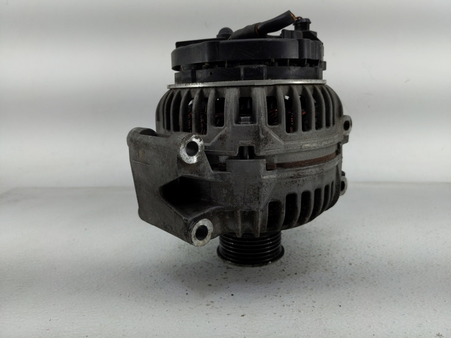 2009-2018 Volkswagen Tiguan Alternator Replacement Generator Charging Assembly Engine OEM P/N:06B 903 016 AB Fits OEM Used A