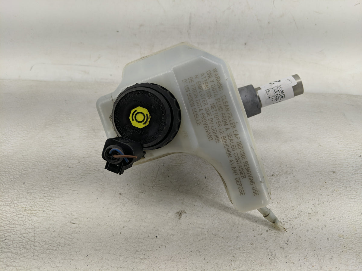 Volkswagen Tiguan Power Brake Booster Oem 1290094 - Oemusedautoparts1.com