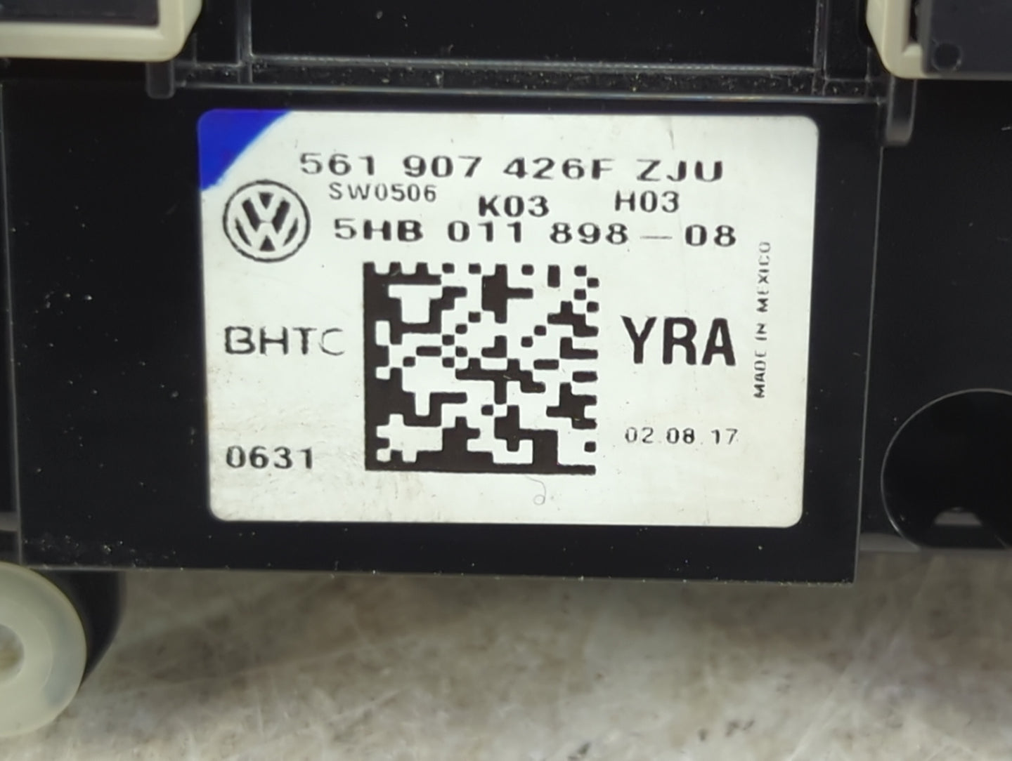 2016-2017 Volkswagen Tiguan Climate Control Module Temperature AC/Heater Replacement P/N:561 907 426F ZJU 5HB 011 898-08 Fit