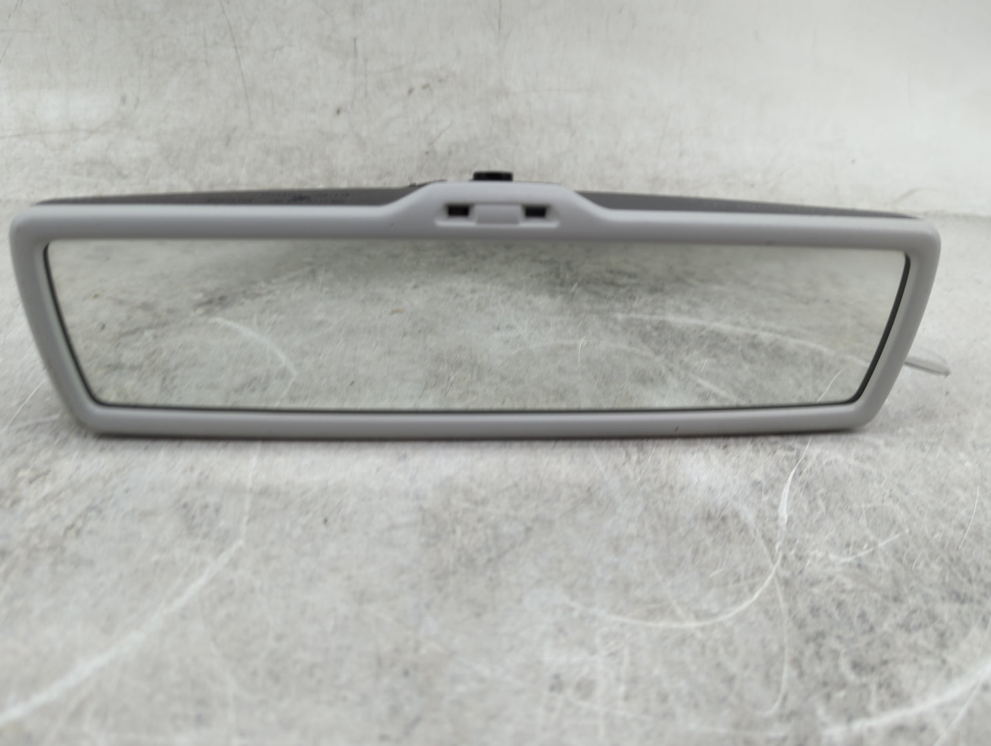 2017 Volkswagen Tiguan Interior Rear View Mirror Oem - Oemusedautoparts1.com