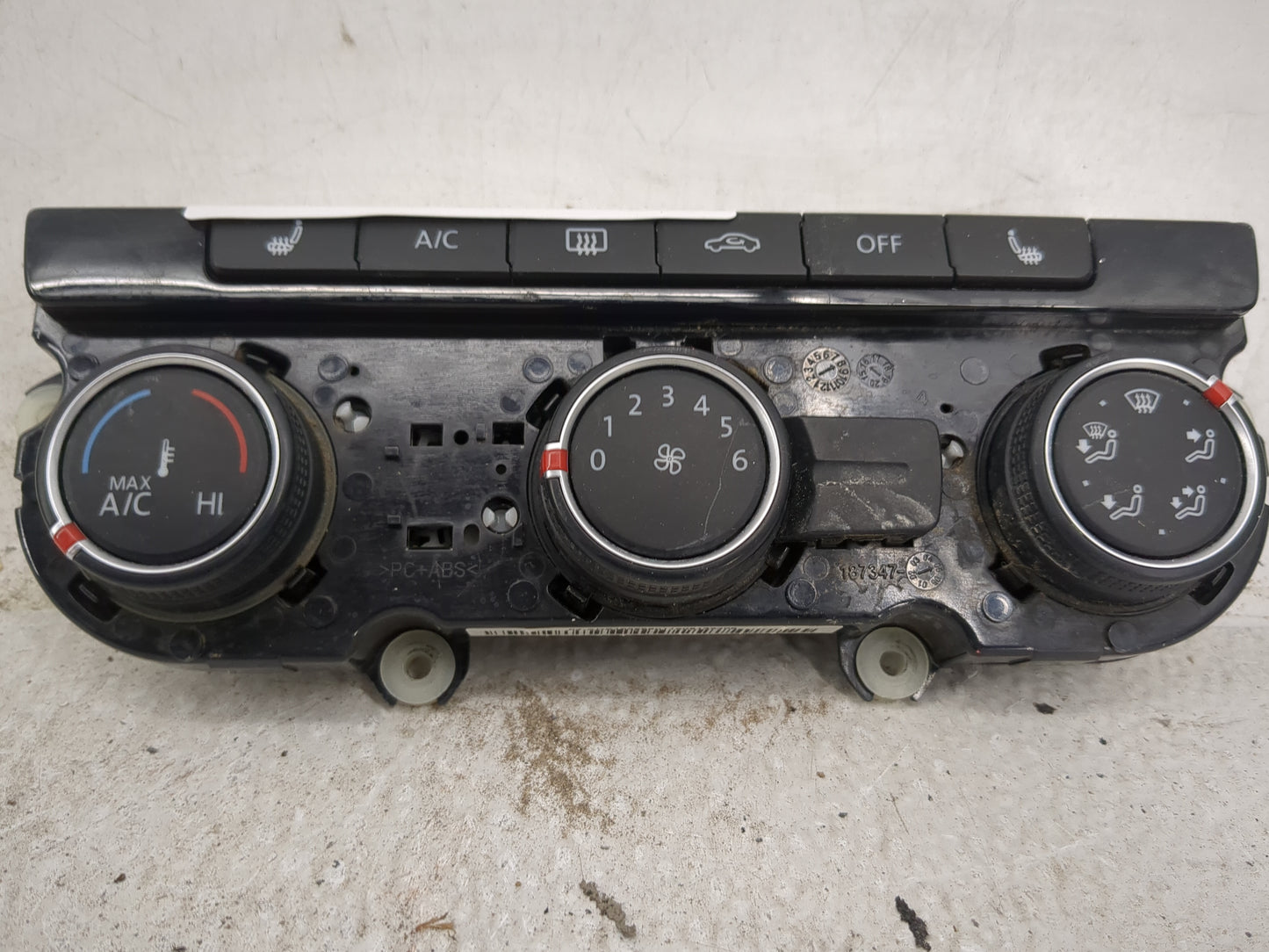 2016-2017 Volkswagen Tiguan Climate Control Module Temperature AC/Heater Replacement P/N:561 907 426G Fits Fits 2016 2017 20