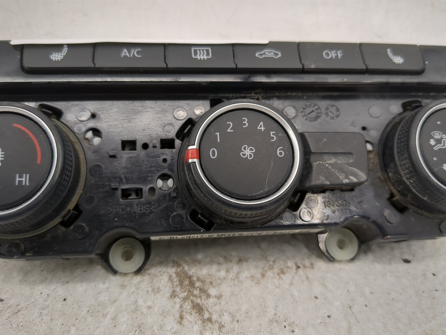 2016-2017 Volkswagen Tiguan Climate Control Module Temperature AC/Heater Replacement P/N:561 907 426G Fits Fits 2016 2017 20