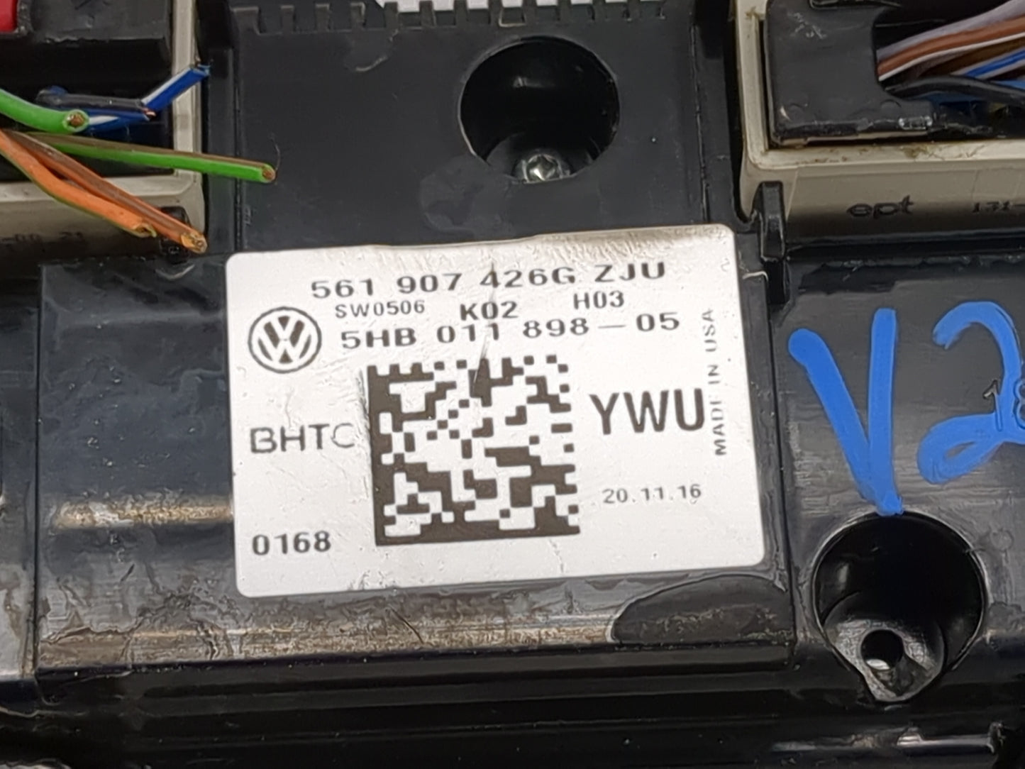 2016-2017 Volkswagen Tiguan Climate Control Module Temperature AC/Heater Replacement P/N:561 907 426G Fits Fits 2016 2017 20