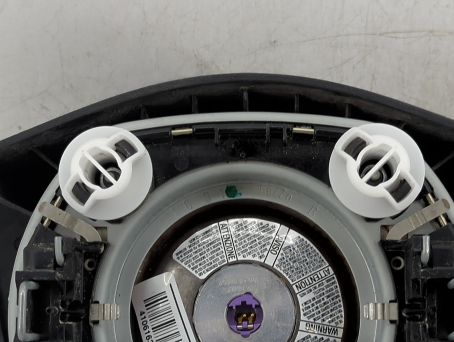 Volkswagen Tiguan Air Bag Driver Left Steering Wheel Mounted Black - Oemusedautoparts1.com