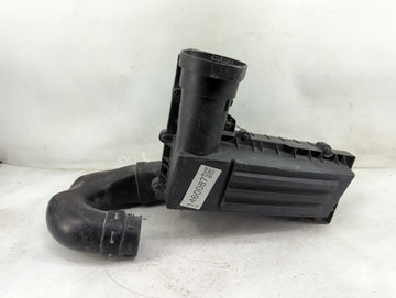 2009-2018 Volkswagen Tiguan Air Cleaner Intake-duct Hose Tube 1460087 - Oemusedautoparts1.com