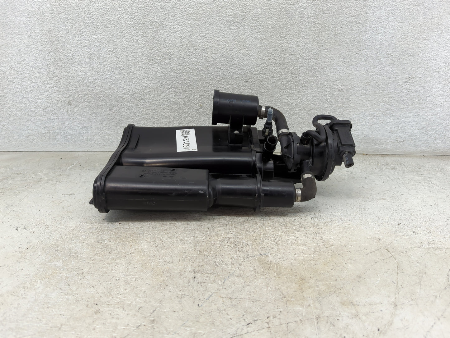 2017 Volkswagen Tiguan Fuel Vapor Charcoal Canister - Oemusedautoparts1.com